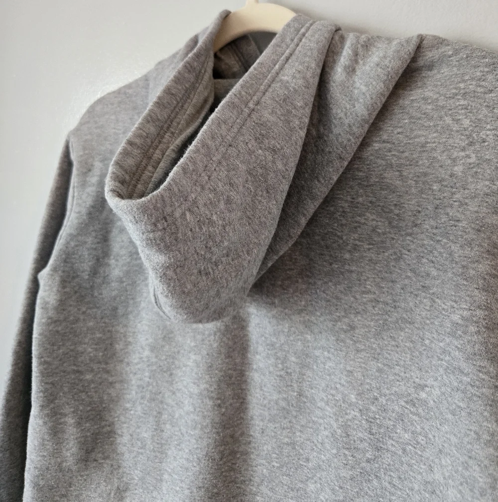 Converse Girls Bundle: 2 Gray Cropped Hoodies Size Large 12-13 Rainbow & Pastel